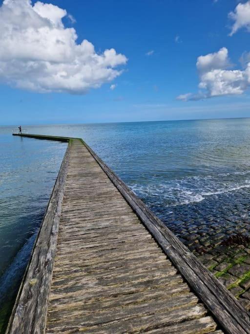 Appartement Avec Jardin Et Acces Mer Grandcamp-Maisy Kültér fotó